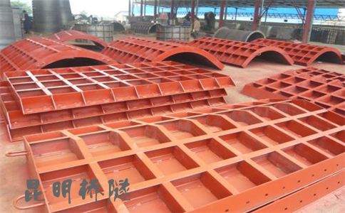 云南钢模板厂家生产钢模板要满足哪些硬性标准